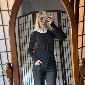 Dalia Black Sweater with White Shirt Collar